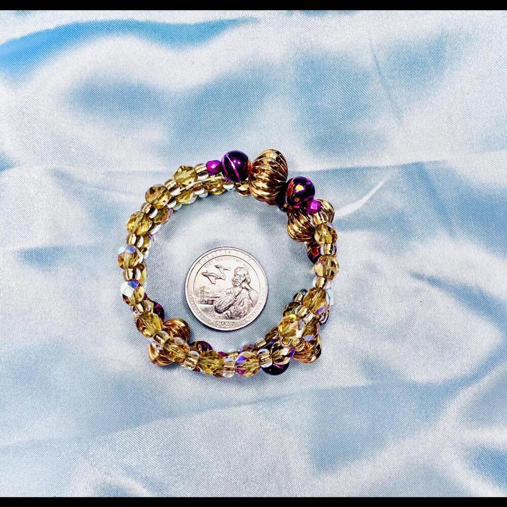 LIGHT BROWN CRYSTALS, CLEAR GLASS SEPARATORS, MIXED TONE & BEADS WRAP BRACELET - Picture 3 of 6